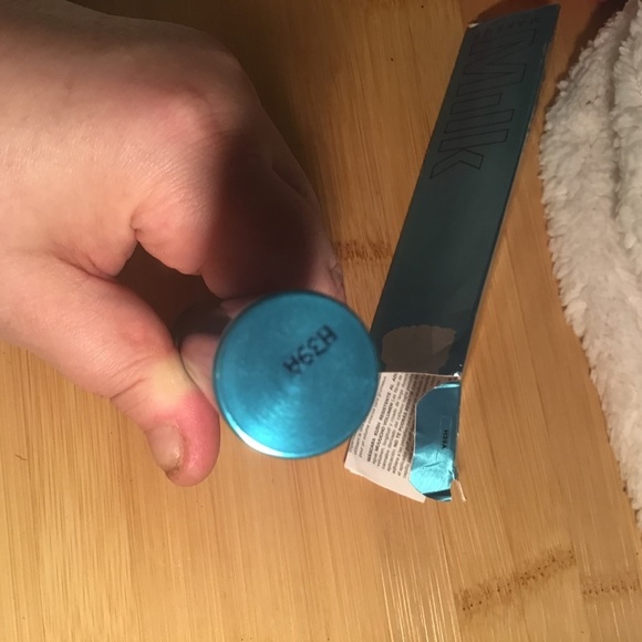 Milk makeup kush mascara in black - Picture 8 of 10